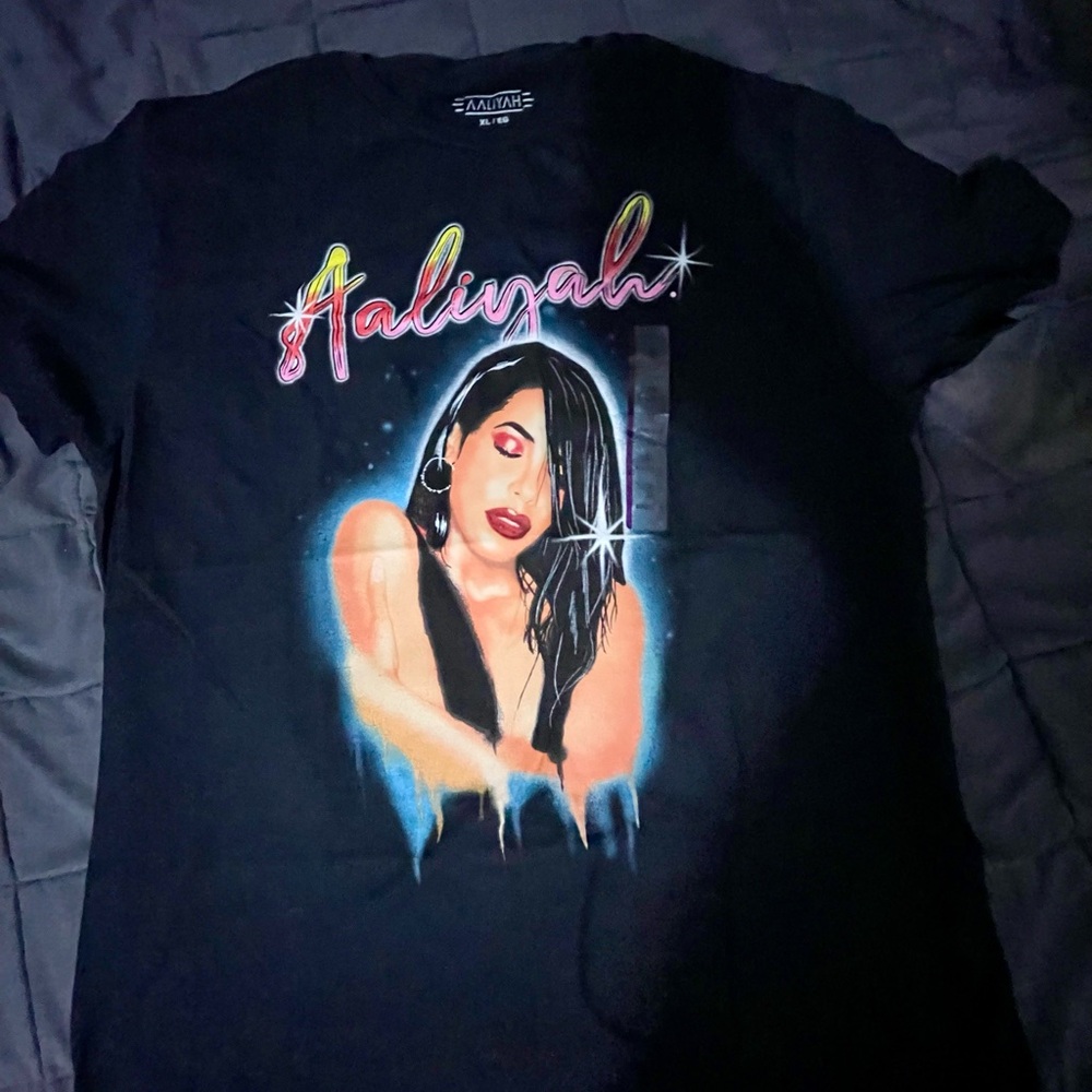 Aaliyah Graphic T-Shirt